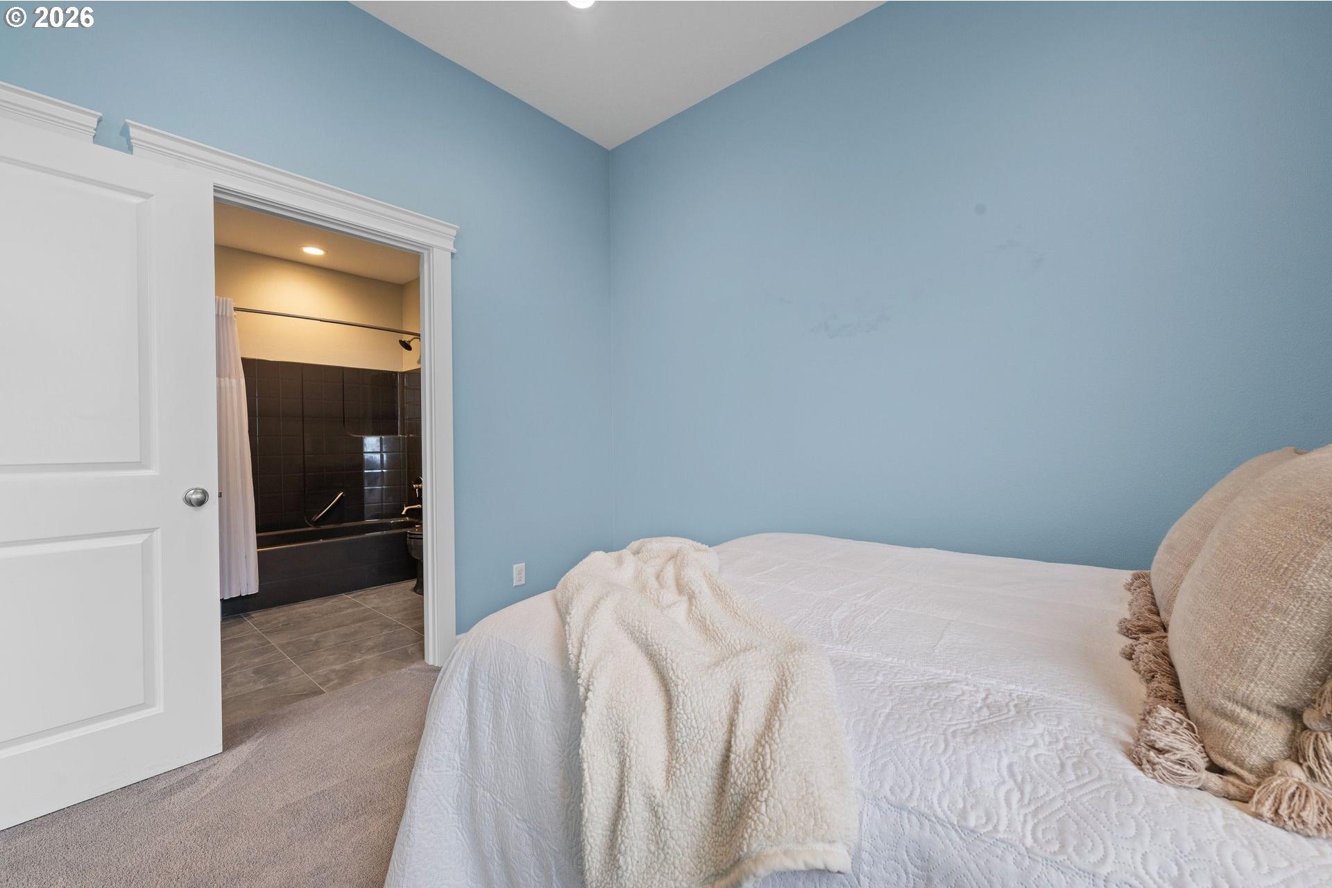 250 Round House Road Astoria, OR 97103 - Photo 8 of 33 Gallery Image 8