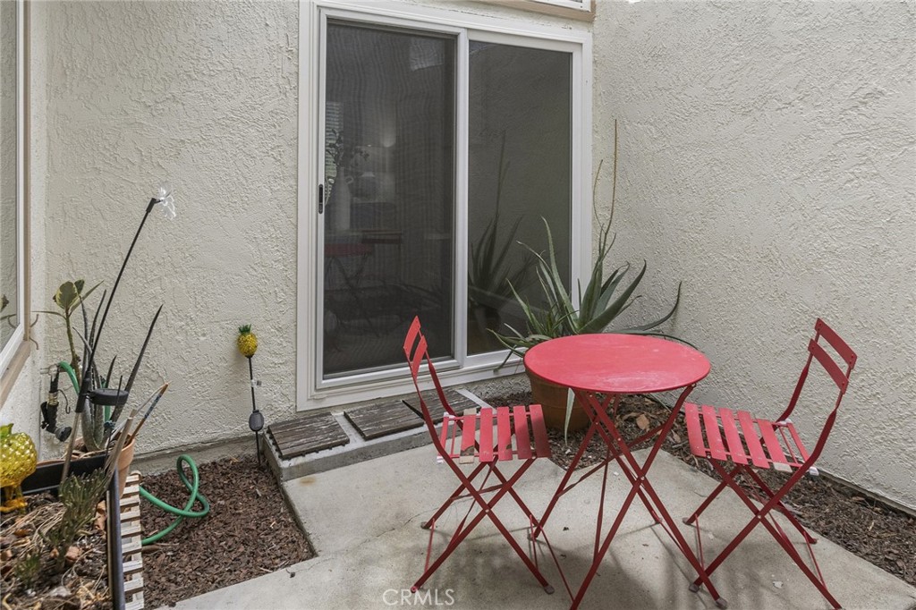 249 Mountain Court Brea, CA 92821 - Photo 4 of 37 a view of a table and chairs in patio