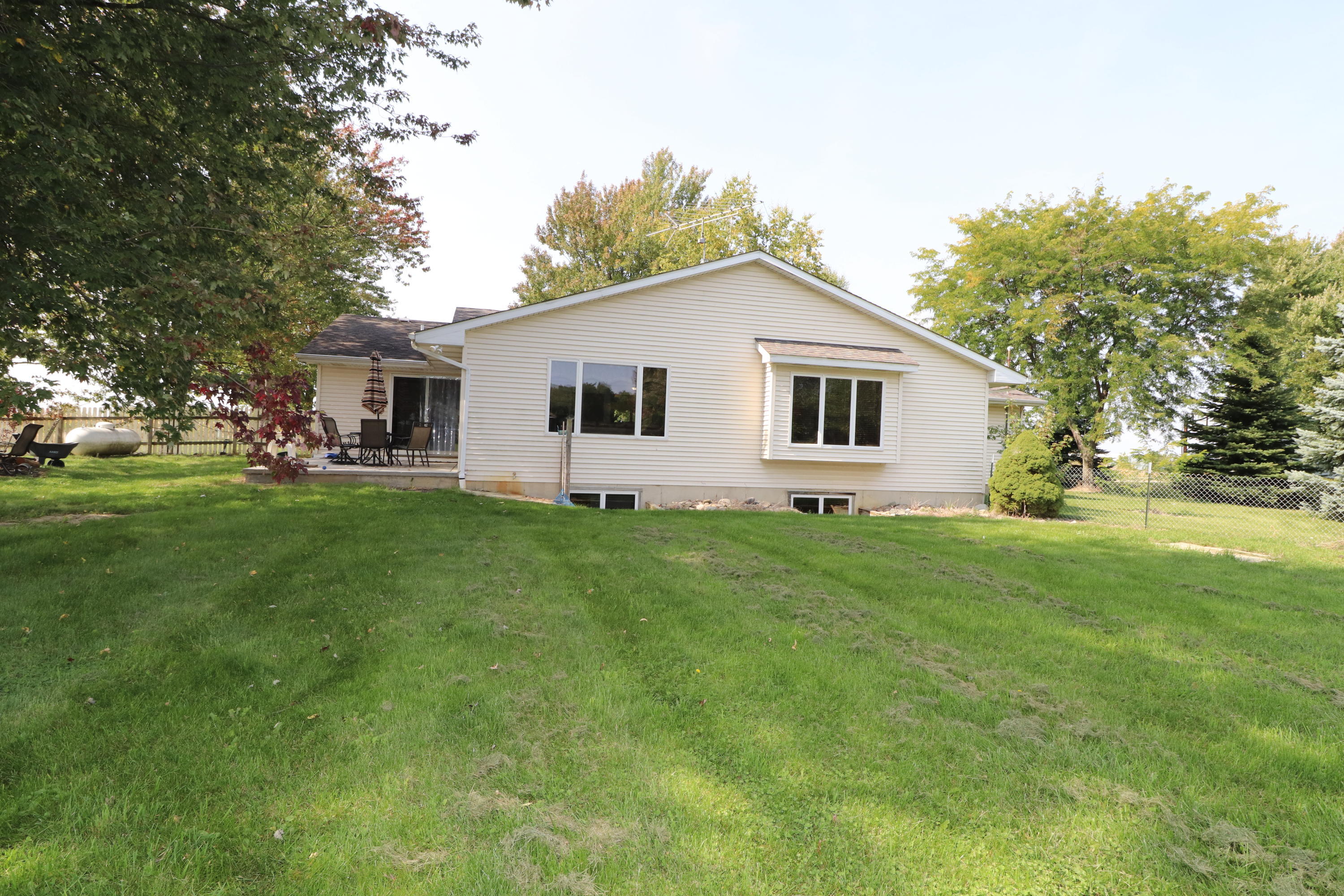 11441 Francis Road Dewitt, MI 48820 - Photo 53 of 59 IMG_2662