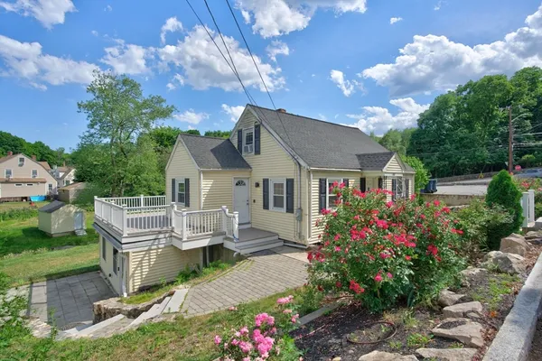 $599,900 | 80 Stevens Street, Andover, MA 01810
