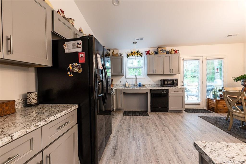 4472 R R L Lane Midland, NC 28107 - Photo 22 of 45 Gallery Image 22