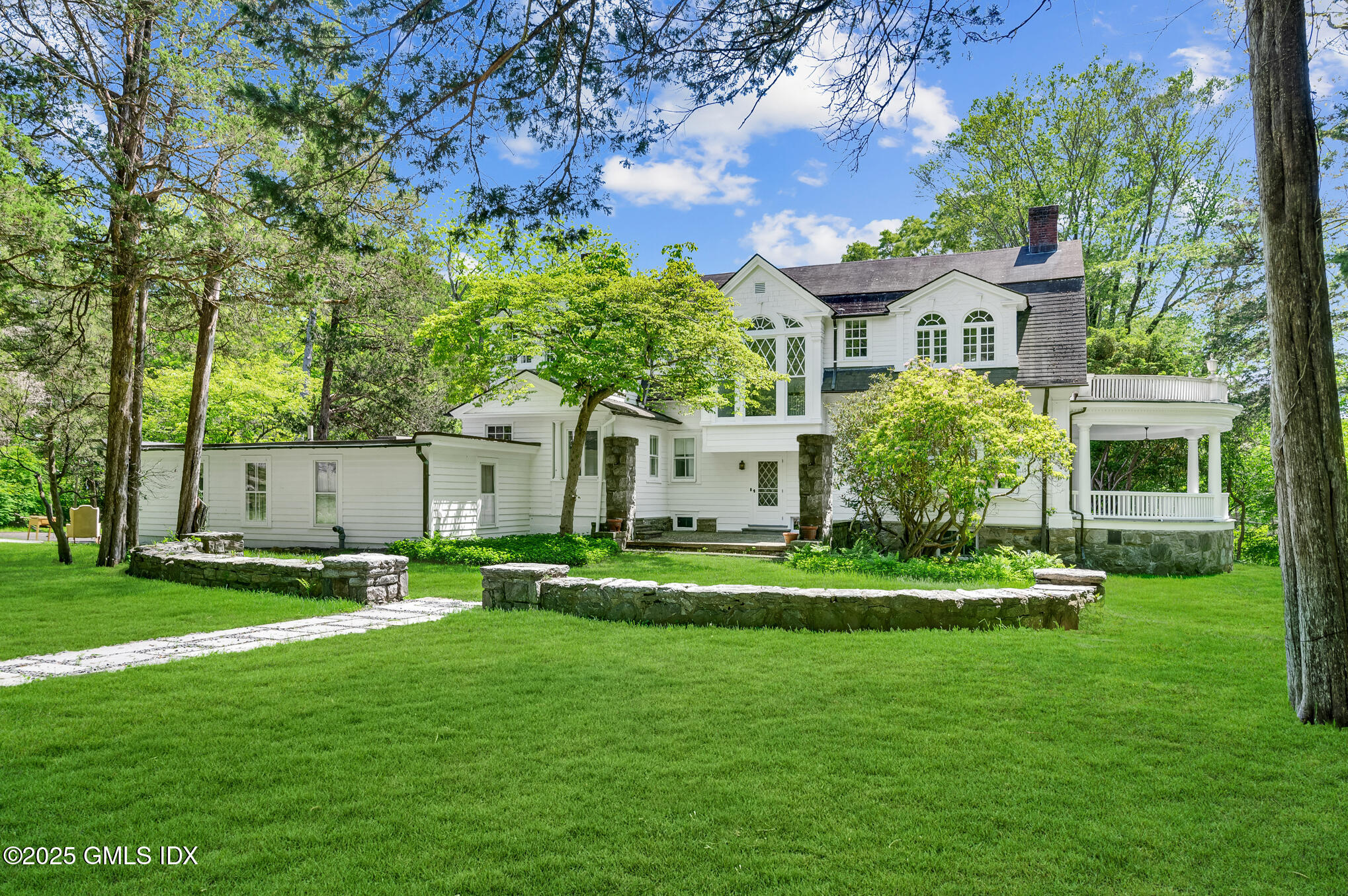 301 Riversville Road Greenwich, CT 06831 - Photo 4 of 25 Z6A_6209