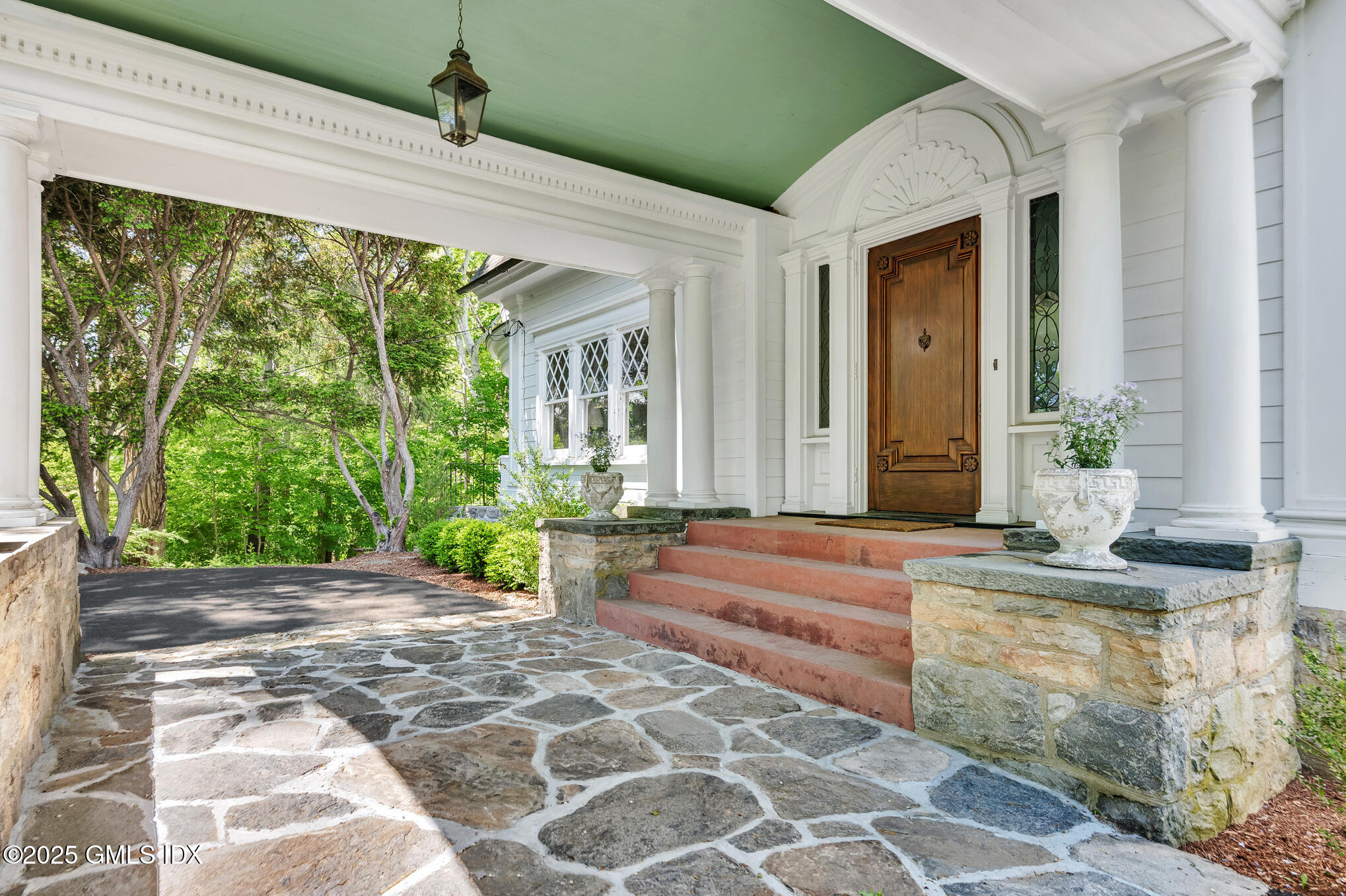 301 Riversville Road Greenwich, CT 06831 - Photo 9 of 25 Z6A_6059