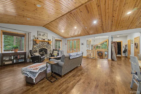 $1,225,000 | 1520 Cherry Hills Circle, South Lake Tahoe, CA 96150