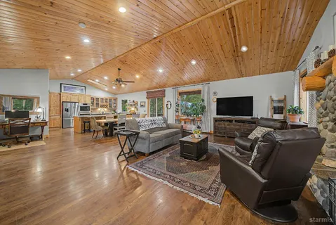 $1,225,000 | 1520 Cherry Hills Circle, South Lake Tahoe, CA 96150