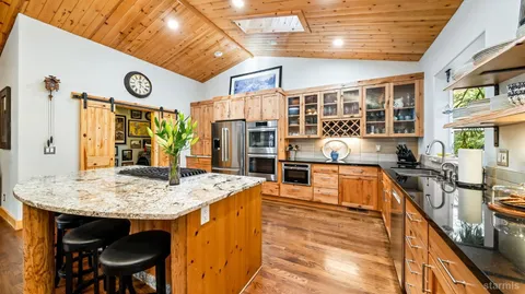 $1,225,000 | 1520 Cherry Hills Circle, South Lake Tahoe, CA 96150