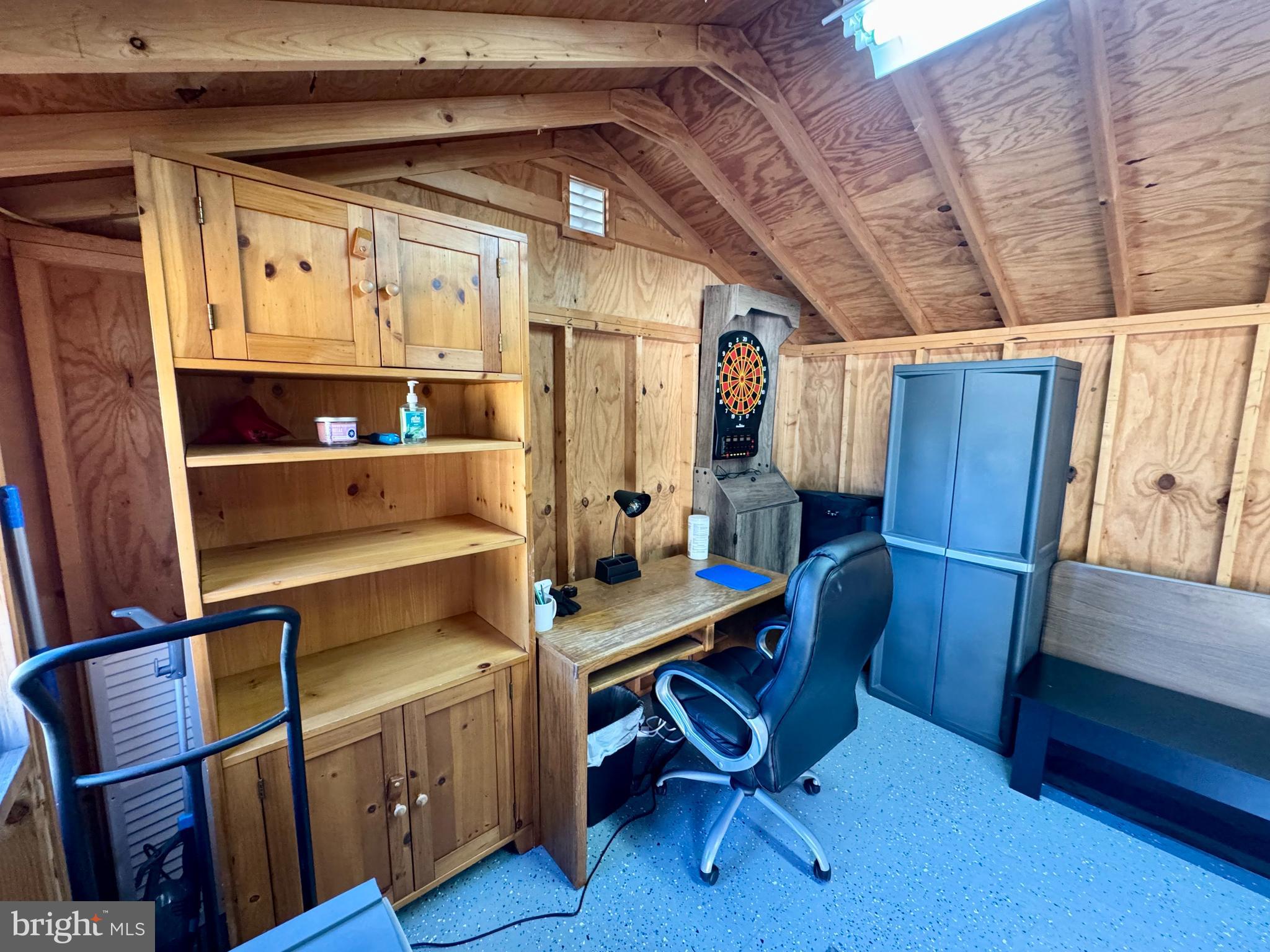 9333 Colonial Mill Drive Delmar, MD 21875 - Photo 26 of 31 a view of workspace with wooden furniture