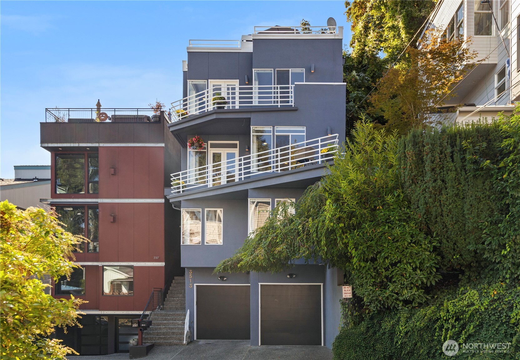 3513 South Leschi Place Seattle, WA 98144 - Photo 1 of 40