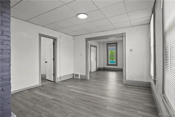 $1,350 | 385 7th Street, Buffalo, NY 14201