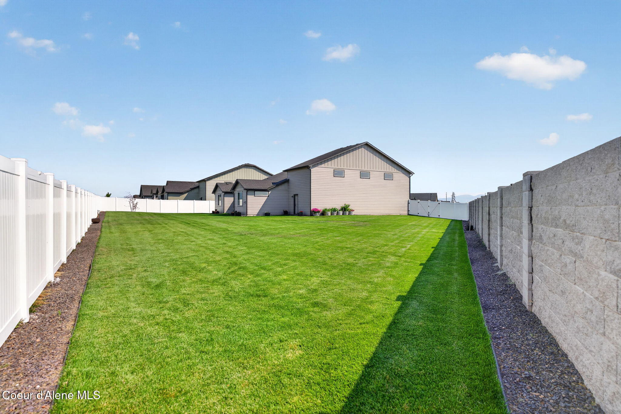 11289 North Simmons Lane Rathdrum, ID 83858 - Photo 64 of 70 65-web-or-mls-SkyLight - Simmons (SF)-47