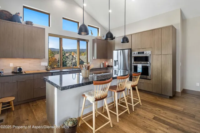 $2,425,000 | 428 Jewels Lane, Carbondale, CO 81623