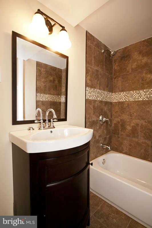 3922 Roxanne Road Randallstown, MD 21133 - Photo 26 of 30 Bath