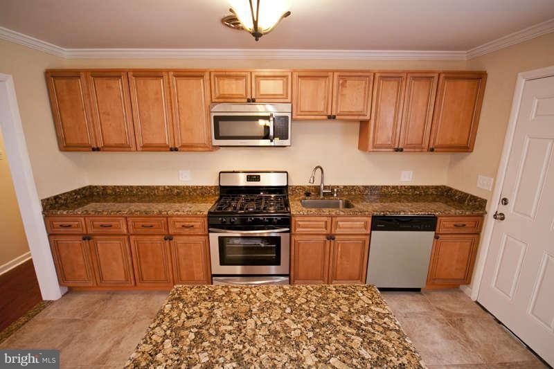 3922 Roxanne Road Randallstown, MD 21133 - Photo 5 of 30 Kitchen