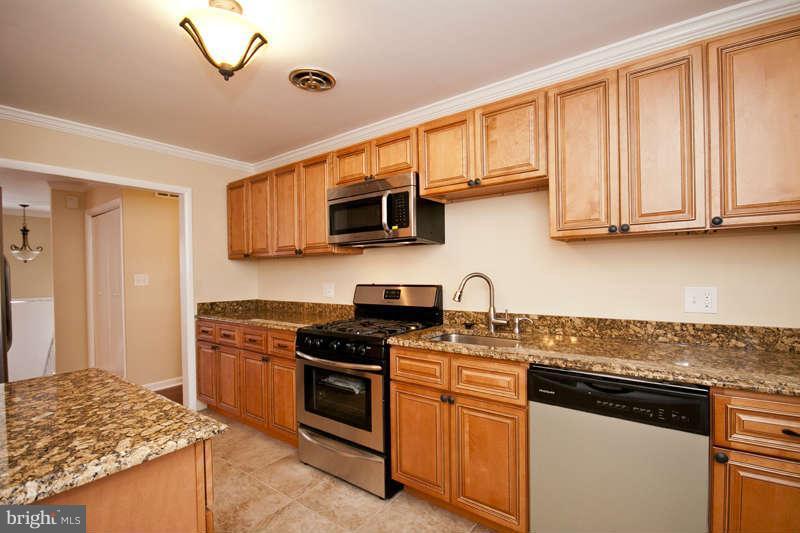 3922 Roxanne Road Randallstown, MD 21133 - Photo 6 of 30 Kitchen