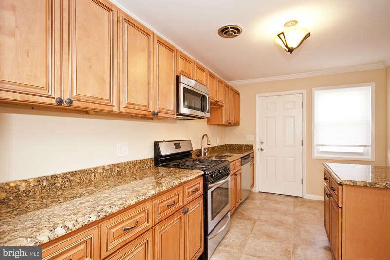 3922 Roxanne Road Randallstown, MD 21133 - Photo 7 of 30 Kitchen