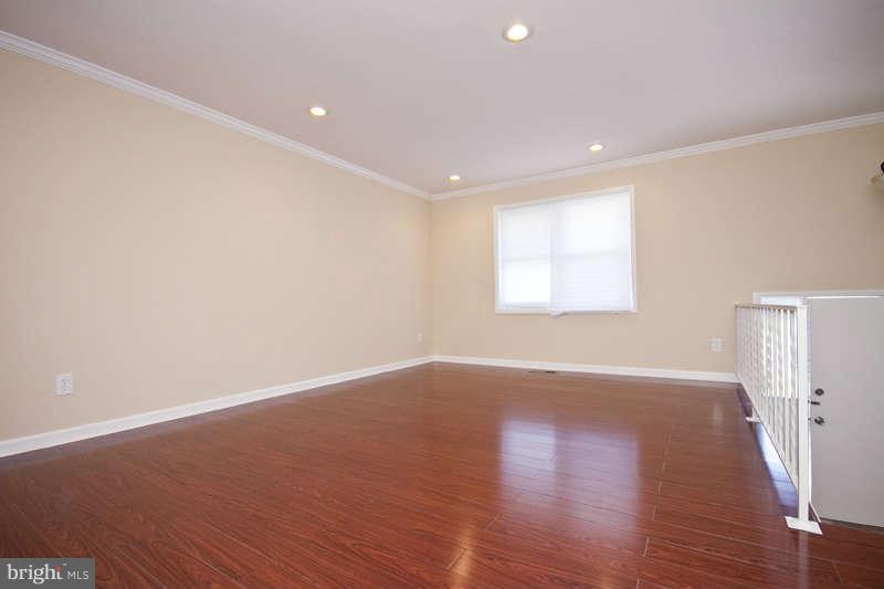 3922 Roxanne Road Randallstown, MD 21133 - Photo 8 of 30 Living Room