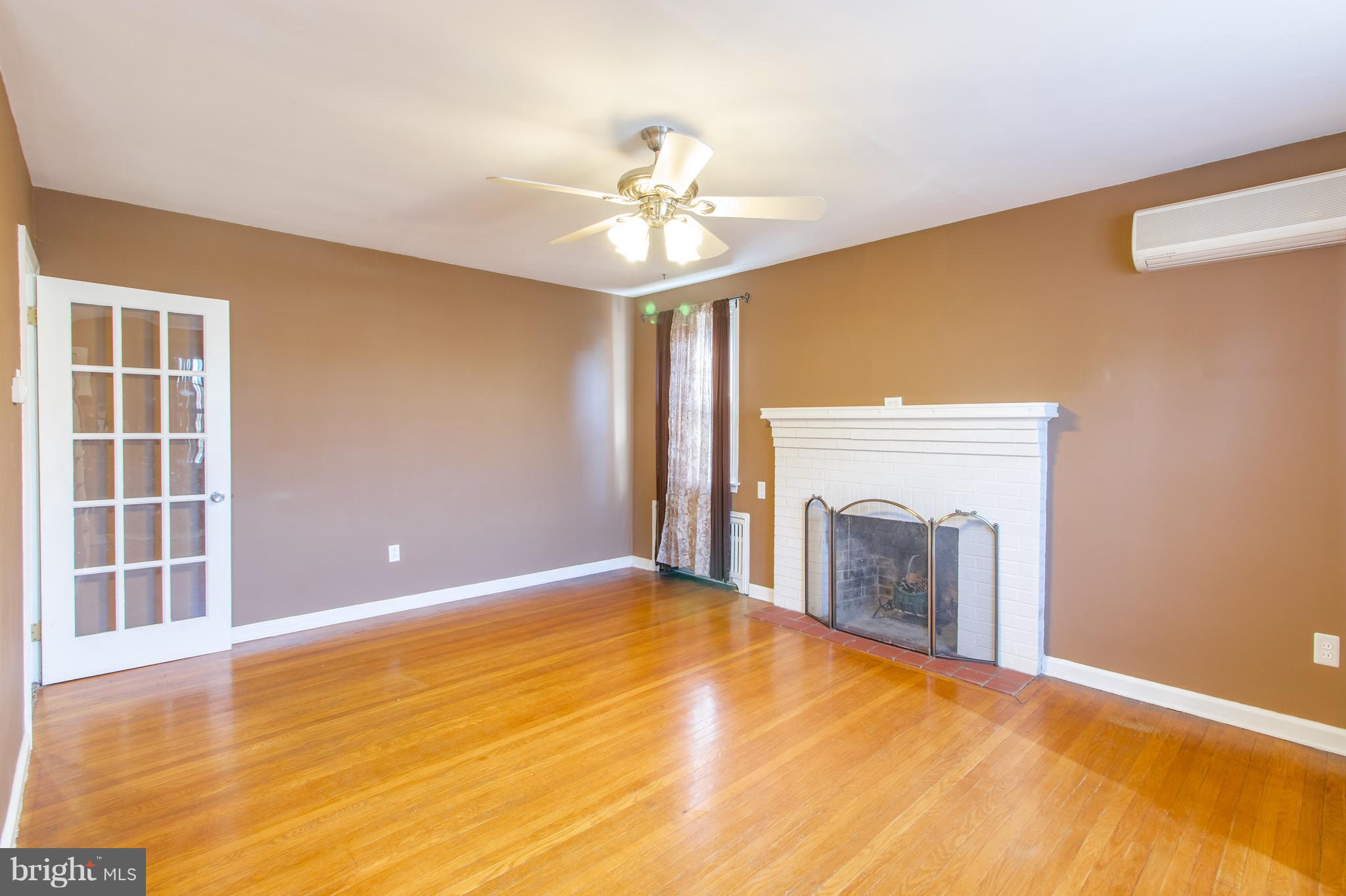 433 Prospect Road Springfield, PA 19064 - Photo 3 of 35