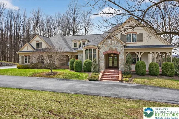 $1,500,000 | 1512 Bette Lane, Hellertown, PA 18055