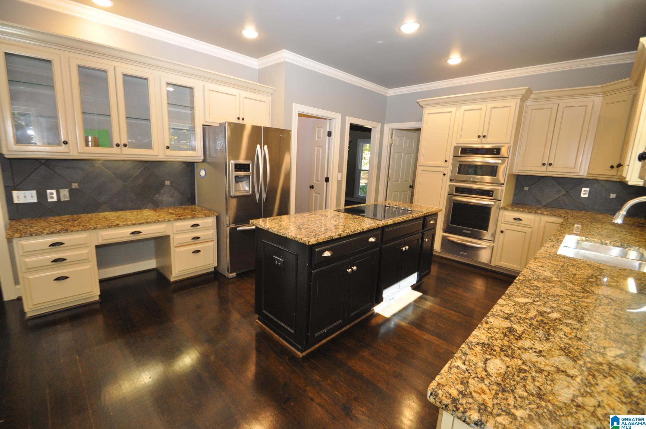 105 Kings Crest Lane Pelham, AL 35124 - Photo 12 of 26