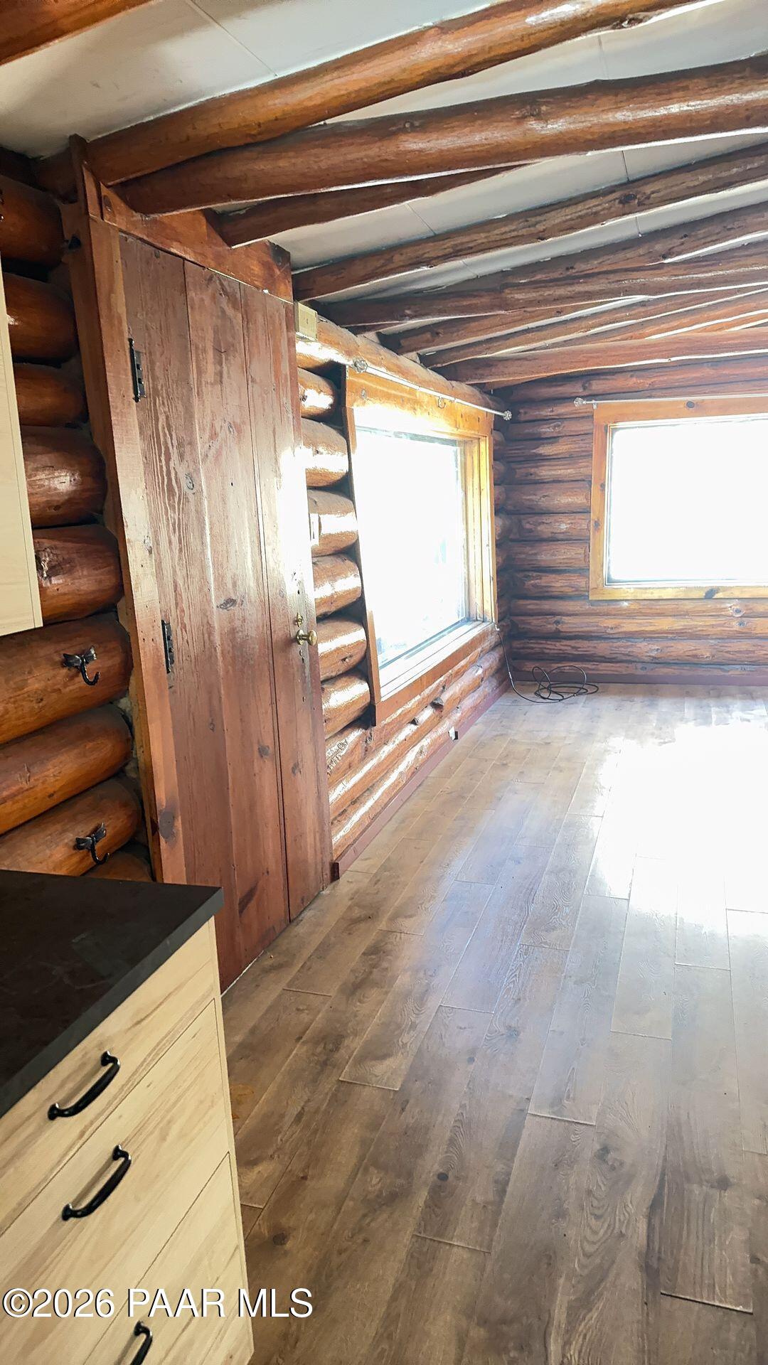 519 Copper Basin Road Prescott, AZ 86303 - Photo 7 of 12 Living room