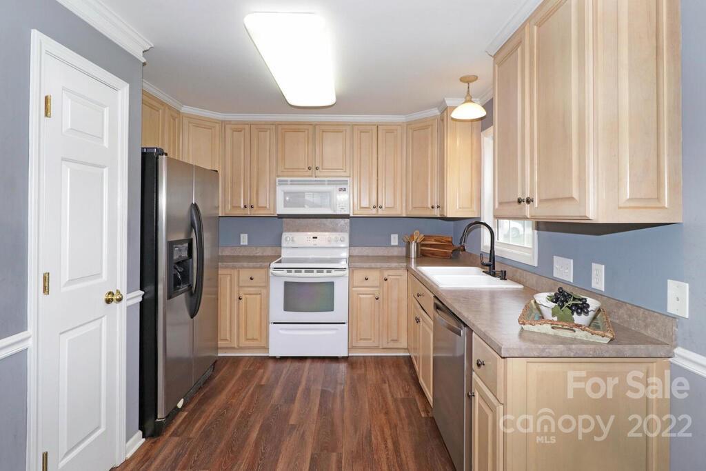2301 Brantley Road Kannapolis, NC 28083 - Photo 17 of 48 Gallery Image 17