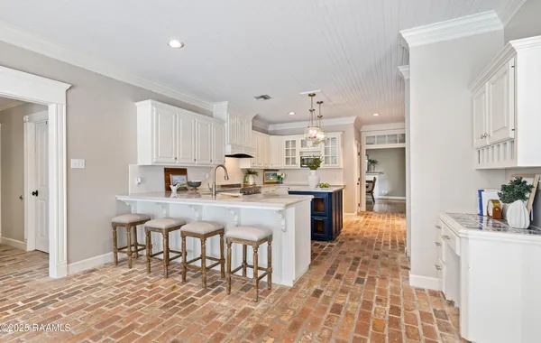 $499,000 | 9203 East Old Spanish Trail, Jeanerette, LA 70544