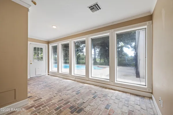 $499,000 | 9203 East Old Spanish Trail, Jeanerette, LA 70544