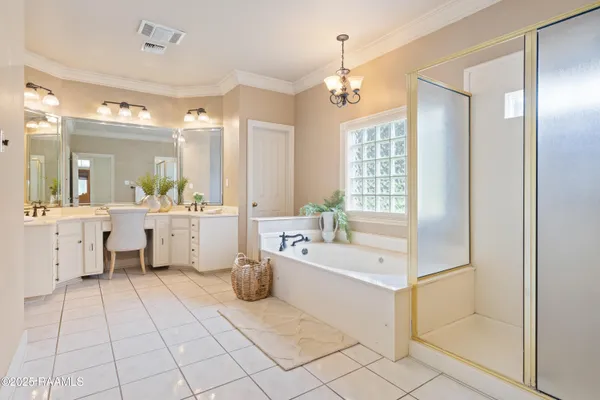 $499,000 | 9203 East Old Spanish Trail, Jeanerette, LA 70544