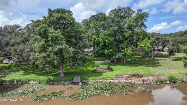 $499,000 | 9203 East Old Spanish Trail, Jeanerette, LA 70544