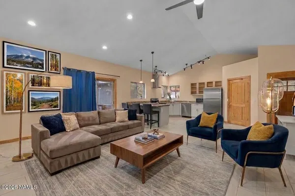 $1,099,000 | 795 East Ponderosa Parkway, Flagstaff, AZ 86001