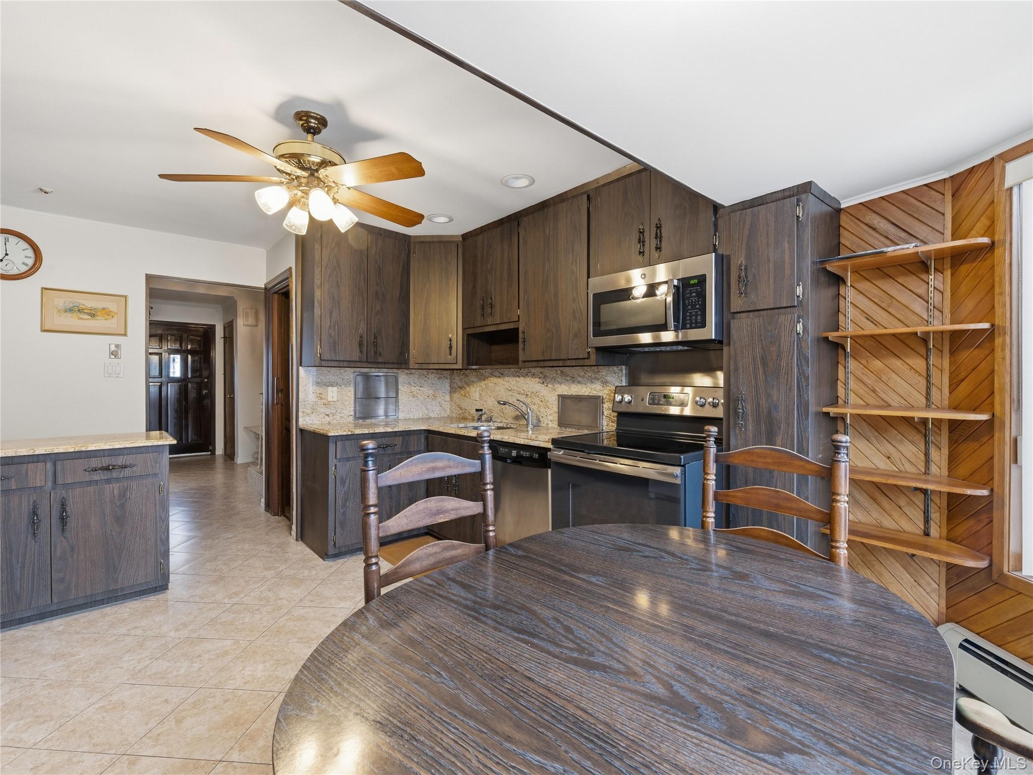 70 Polo Road Massapequa, NY 11758 - Photo 8 of 39