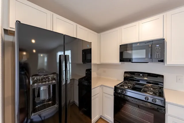 $1,625 | 126 Avre Loop, Kyle, TX 78640