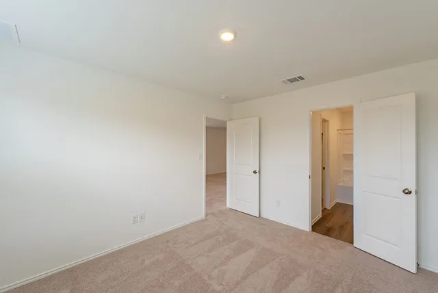 $1,625 | 126 Avre Loop, Kyle, TX 78640