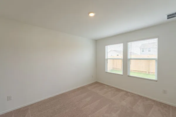 $1,500 | 126 Avre Loop, Kyle, TX 78640