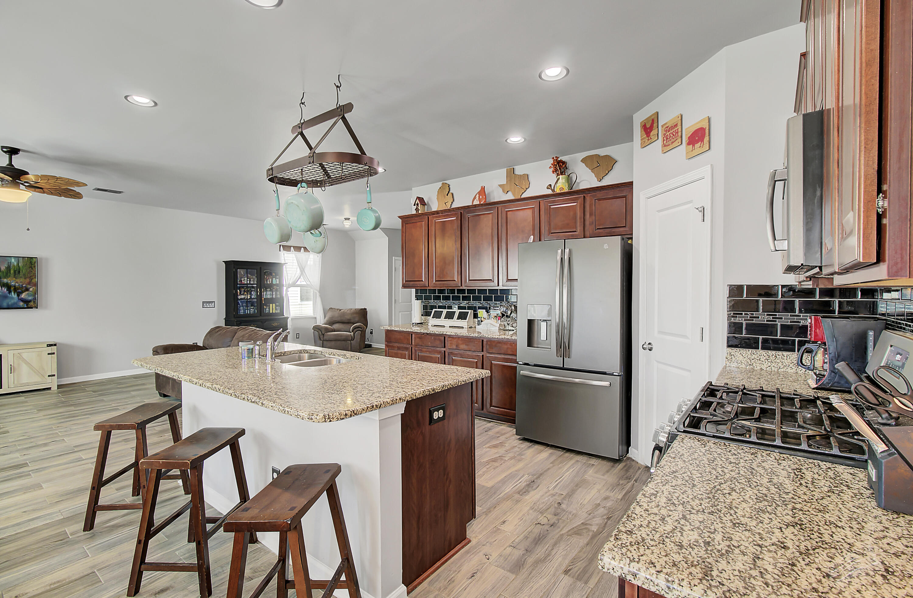 363 Iveson Road Summerville, SC 29486 - Photo 13 of 41 13