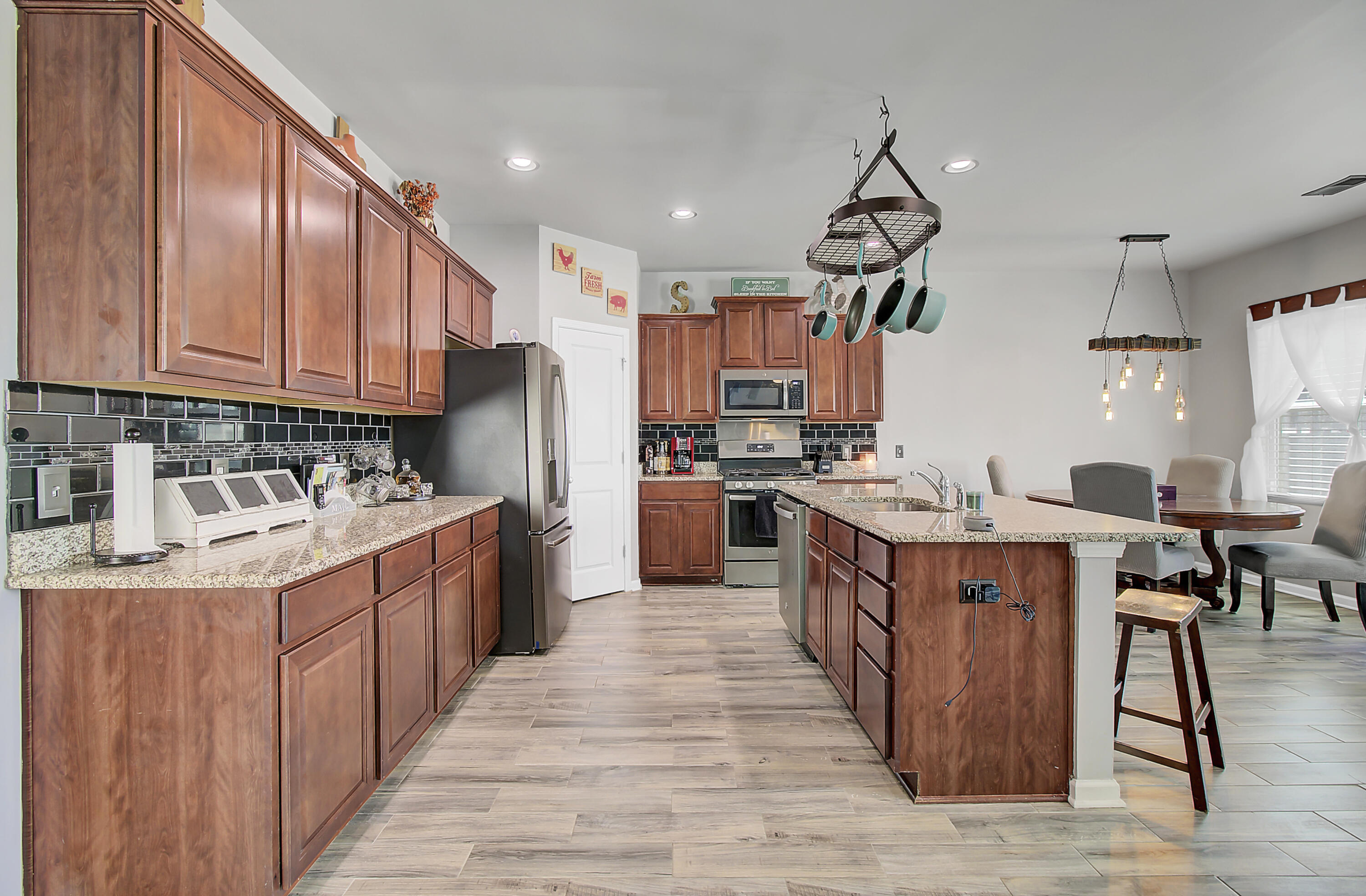 363 Iveson Road Summerville, SC 29486 - Photo 14 of 41 14