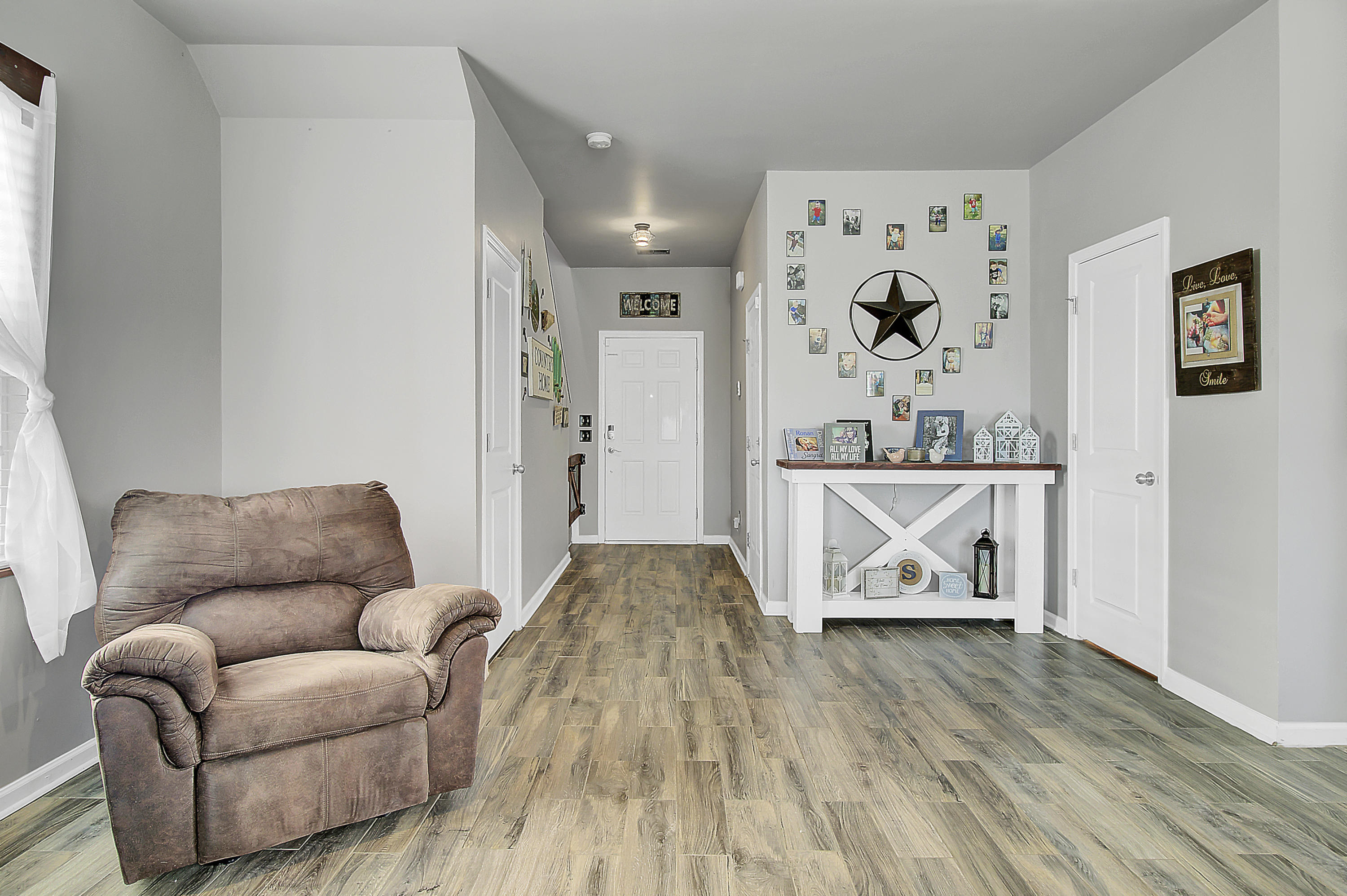 363 Iveson Road Summerville, SC 29486 - Photo 7 of 41 6