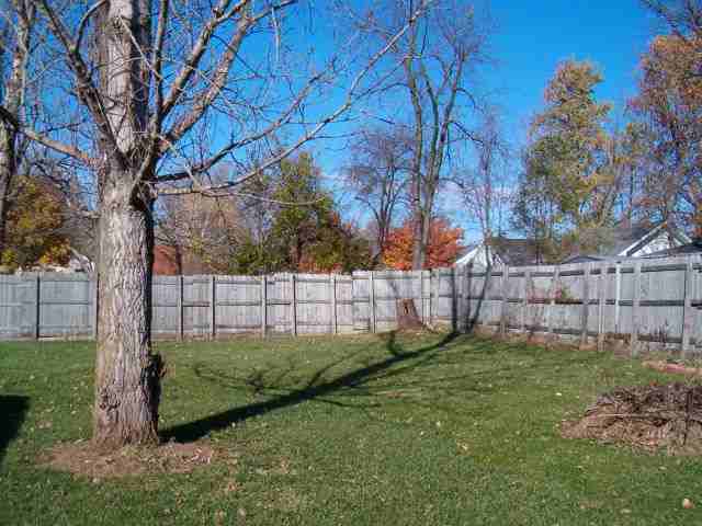 209 Wagner Street Washington, IL 61571 - Photo 3 of 13 Gallery Image 3