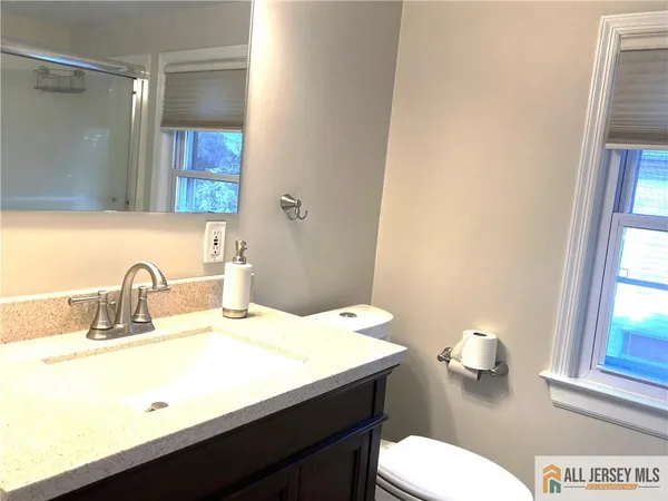 $3,250 | 11 Plainsboro Road, Cranbury, NJ 08512