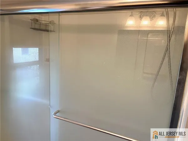 $3,250 | 11 Plainsboro Road, Cranbury, NJ 08512