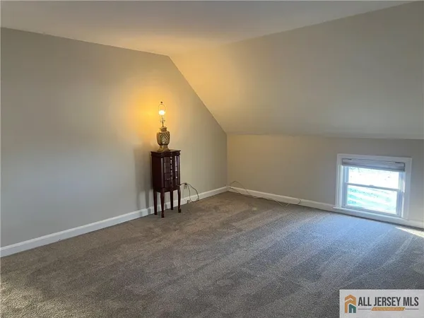 $3,250 | 11 Plainsboro Road, Cranbury, NJ 08512