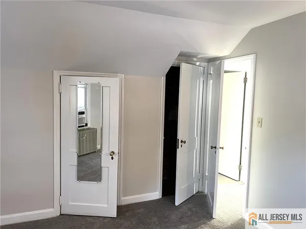 $3,250 | 11 Plainsboro Road, Cranbury, NJ 08512