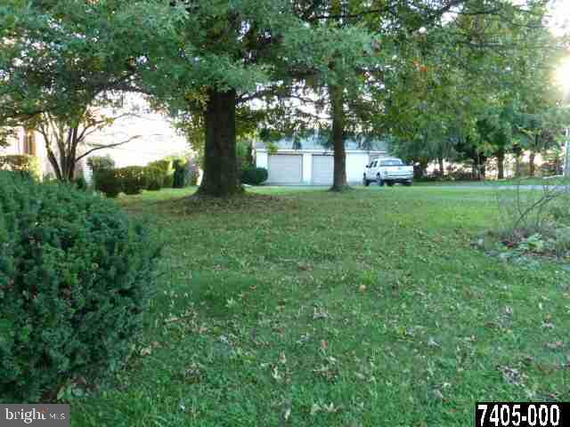 1230 Delta Road Red Lion, PA 17356 - Photo 2 of 6