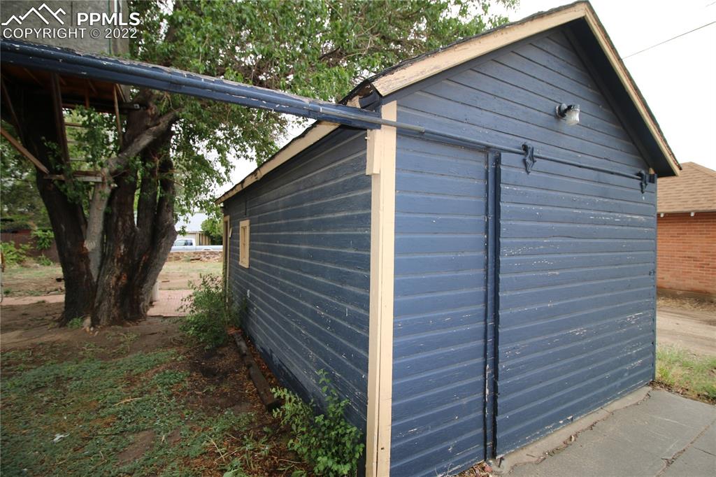 604 South Main Street Fowler, CO 81039 - Photo 36 of 50 a view of a small yard