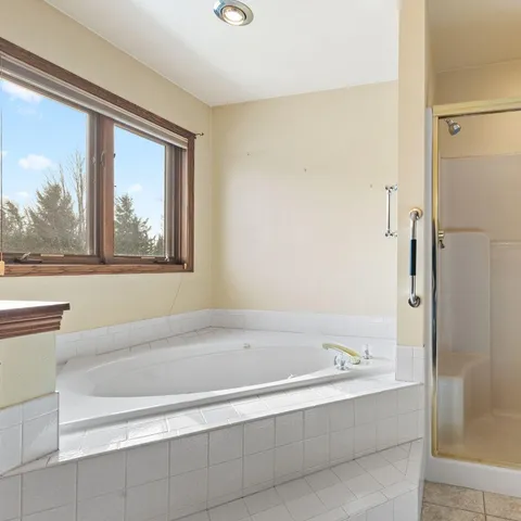 $599,000 | S75-w17601 Harbor Circle, Muskego, WI 53150