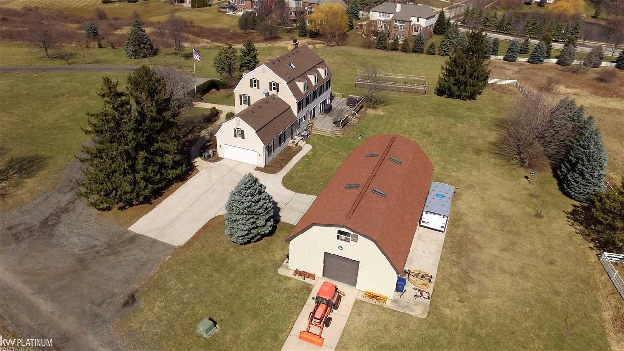 5775 Brewster Road Rochester, MI 48306 - Photo 52 of 53 31315527-51.JPG