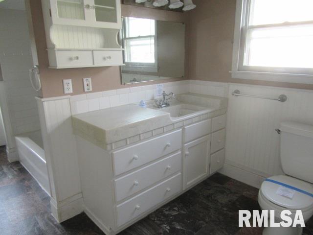 830 South 6th Street Clinton, IA 52732 - Photo 13 of 16 Gallery Image 13
