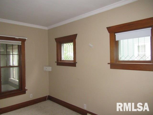 830 South 6th Street Clinton, IA 52732 - Photo 15 of 16 Gallery Image 15