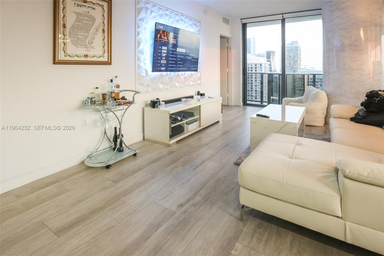 55 Southwest 9th Street, Unit 3906 Miami, FL 33130 - Photo 27 of 43