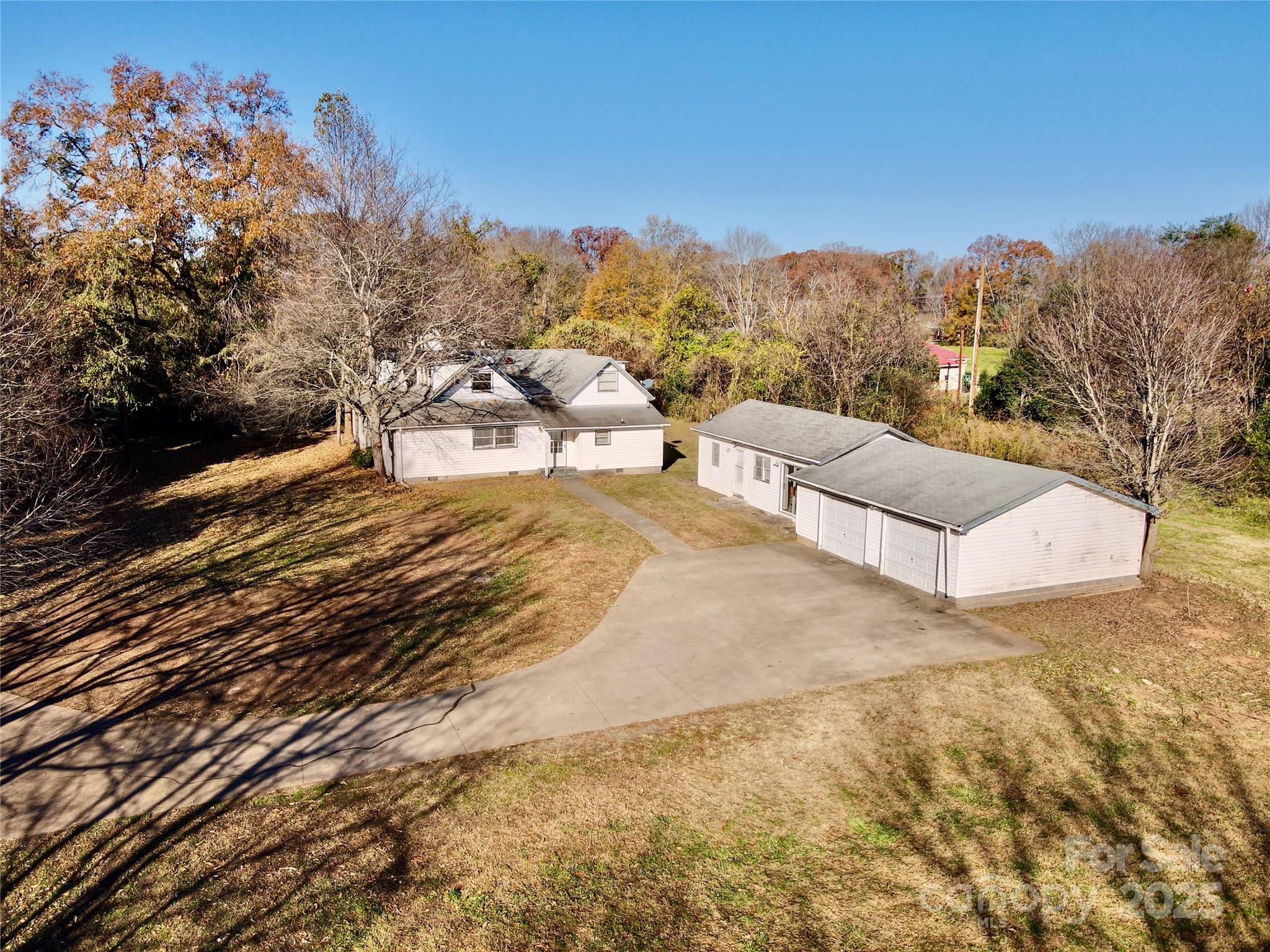 199 Bell Farm Road Statesville, NC 28625 - Photo 2 of 48 a view of yard